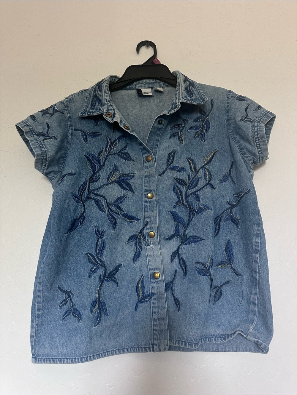 Vintage Together! Blue Denim Shirt with embroidery
